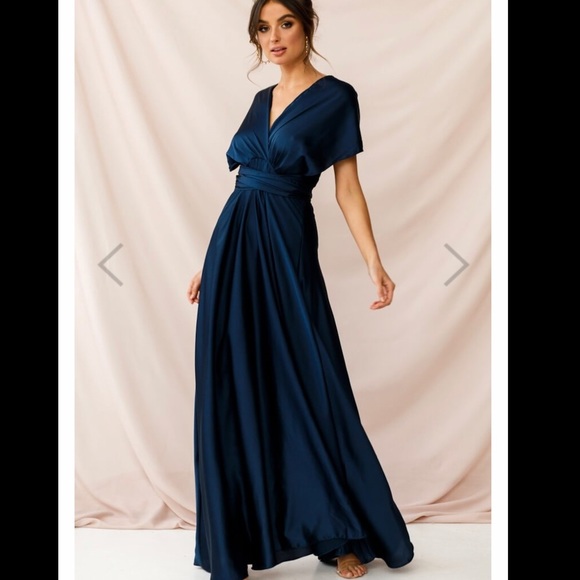 Selfie Leslie Ariana Multiway Maxi Dress - Picture 2 of 16